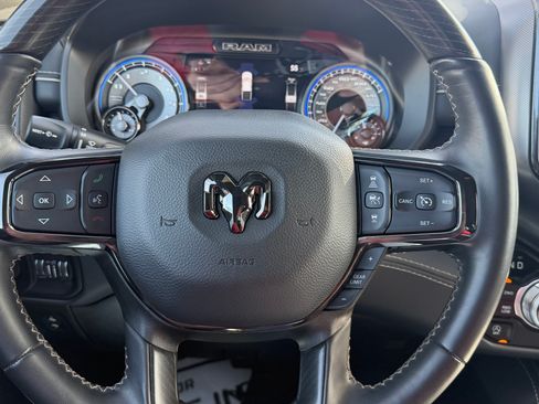 Used 2022 RAM 1500 Limited image 11