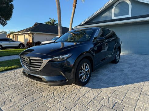 Used 2018 MAZDA CX-9 Touring image 1
