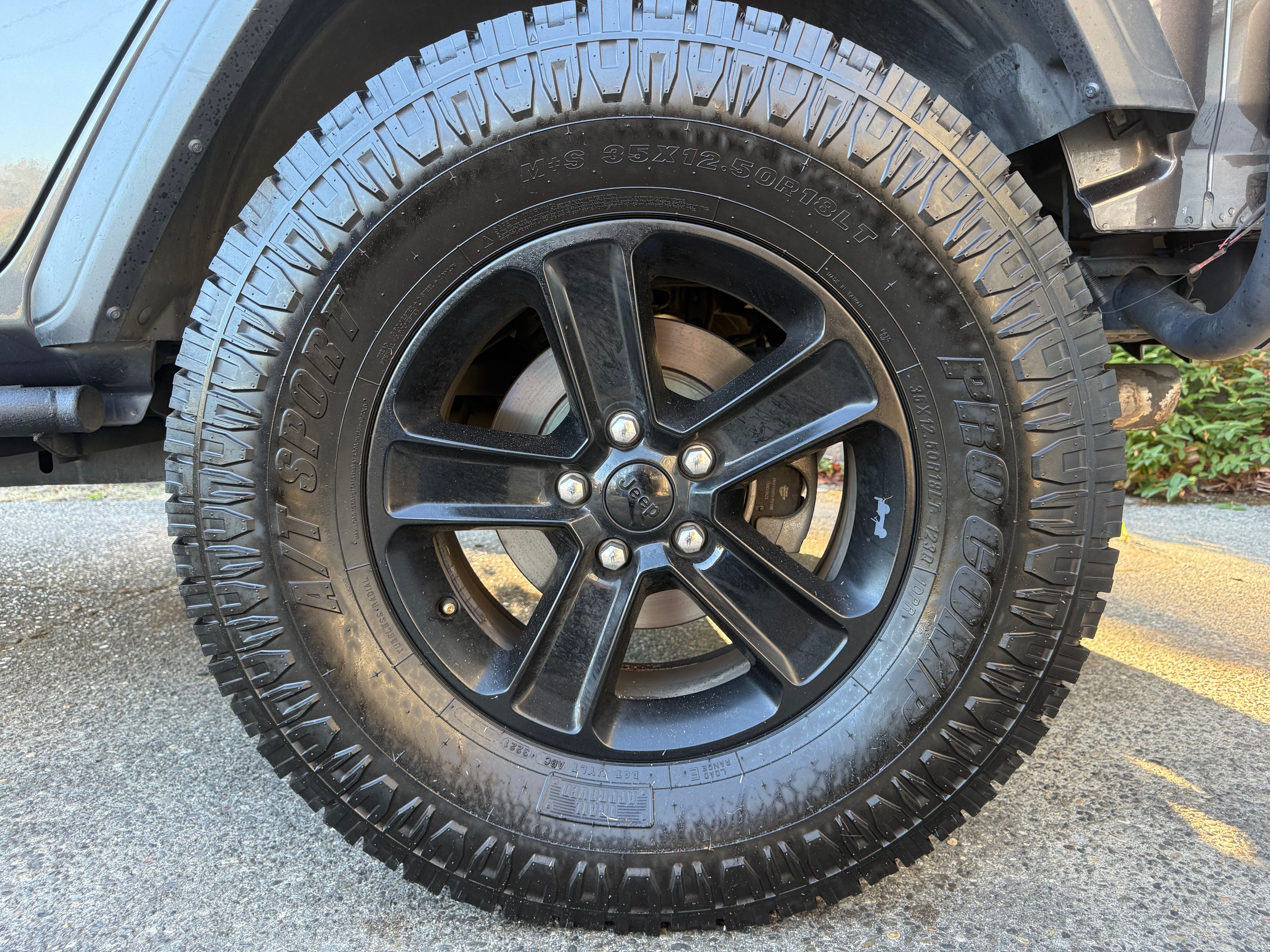 Used 2019 Jeep Wrangler Unlimited Sport AWD/4WD image 15