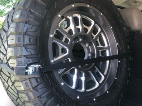 Used 2003 HUMMER H2 w/ Preferred Equipment Group image 14