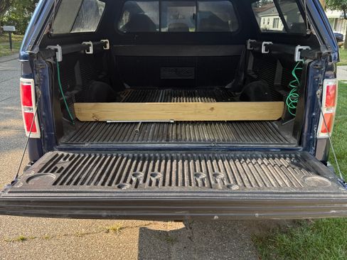 Used 2012 Ford F150 XLT w/ XLT Chrome Pkg RWD image 5