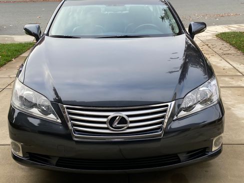 Used 2011 Lexus ES 350 image 1