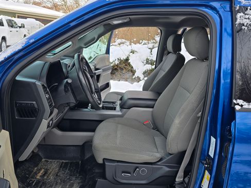 Used 2018 Ford F150 XLT w/ Equipment Group 302A Luxury image 24