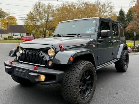 Used 2016 Jeep Wrangler Unlimited Rubicon image 11