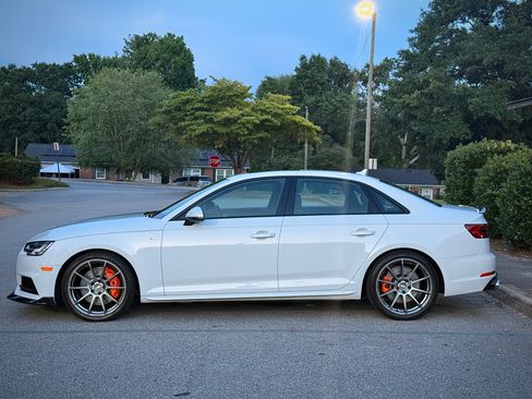 Used 2017 Audi A4 2.0T Premium Plus image 6