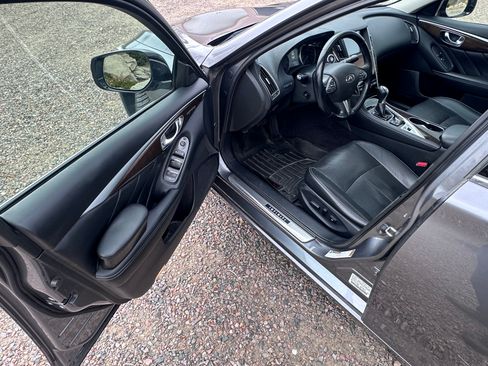 Used 2015 INFINITI Q50 Premium w/ Deluxe Touring Package image 17