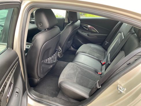Used 2015 Buick LaCrosse FWD image 2
