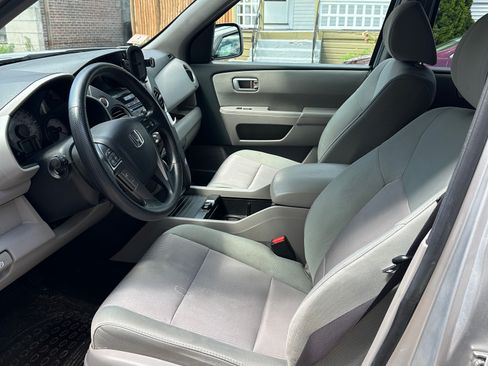 Used 2013 Honda Pilot EX image 10