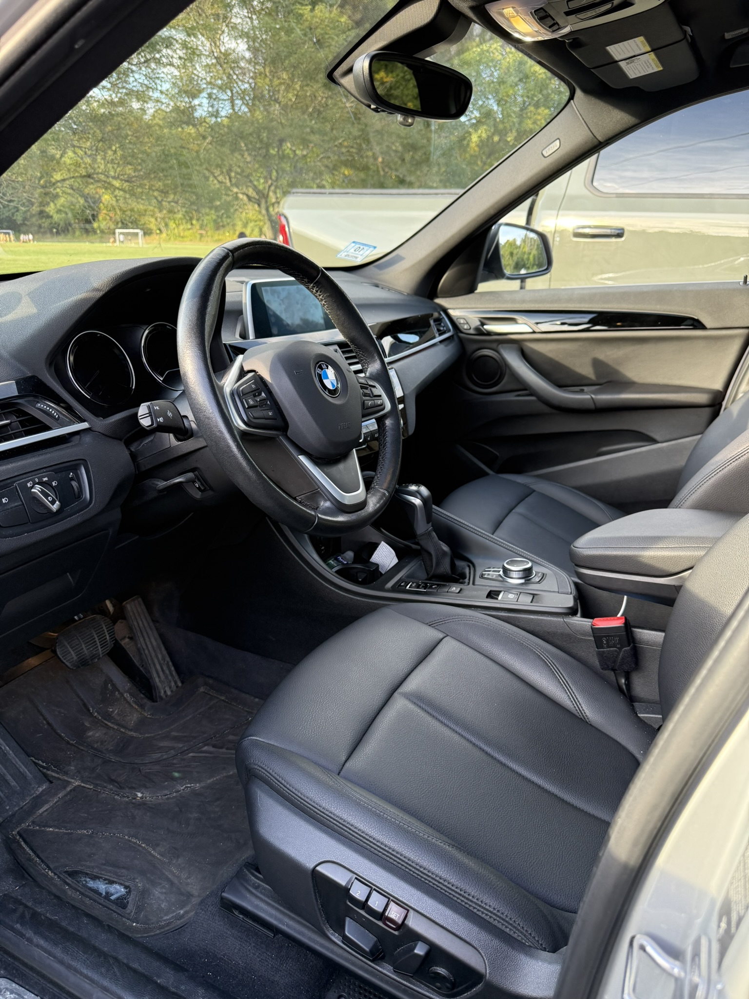 Used 2019 BMW X1 xDrive28i w/ Convenience Package AWD/4WD image 6