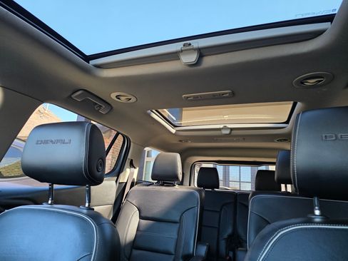 Used 2018 GMC Acadia Denali w/ Technology Package image 13