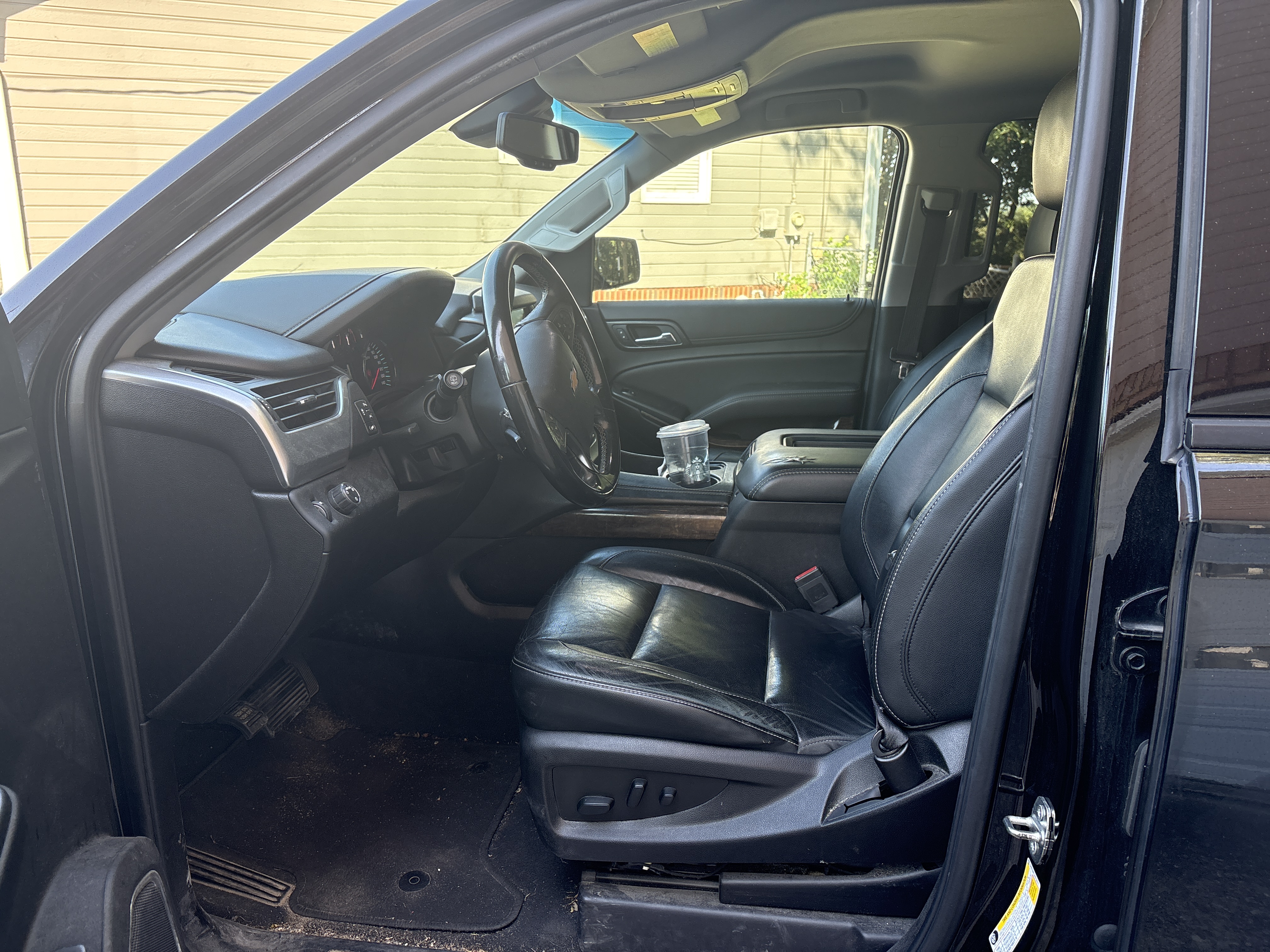 Used 2019 Chevrolet Tahoe LT w/ RST Edition RWD image 6