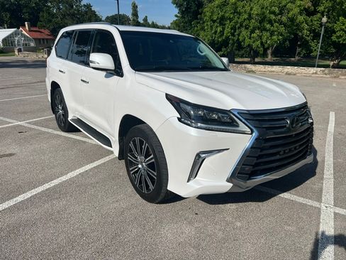 Used 2021 Lexus LX 570 4WD w/ Luxury Package image 1