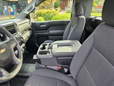 Used 2019 Chevrolet Silverado 1500 W/T w/ WT Fleet Convenience Package image 10