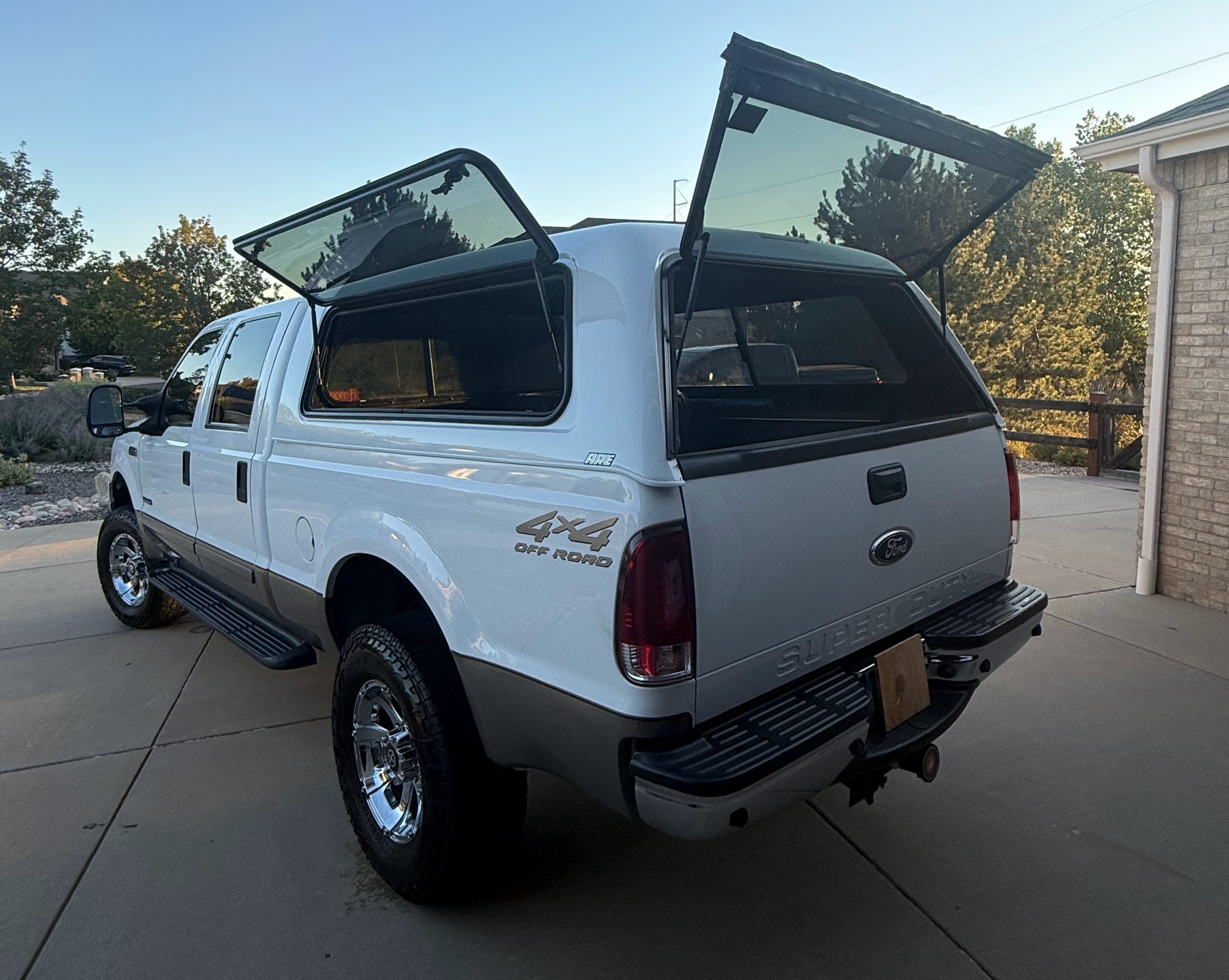 Used 2002 Ford F250 4x4 Crew Cab Super Duty image 4