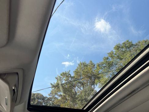 Used 2016 Chevrolet Tahoe LTZ image 10