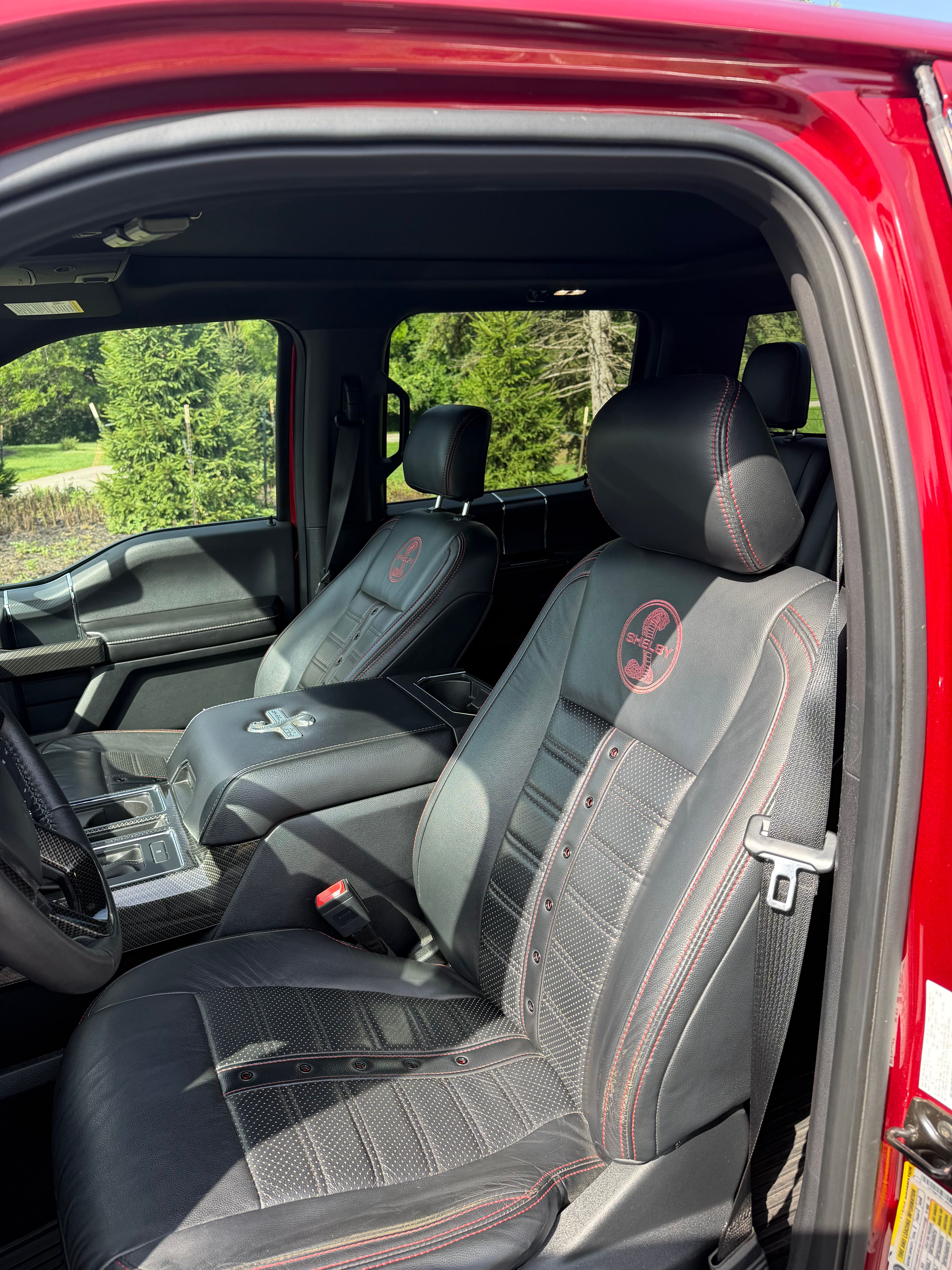Used 2018 Ford F150 Lariat w/ Equipment Group 502A Luxury AWD/4WD image 8