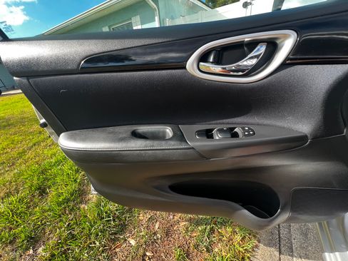 Used 2018 Nissan Sentra SV w/ Protection Package image 14