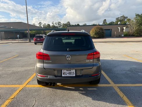 Used 2013 Volkswagen Tiguan SEL image 10