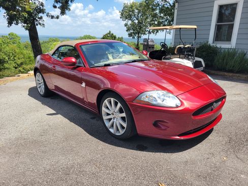 Used 2008 Jaguar XK Convertible image 1