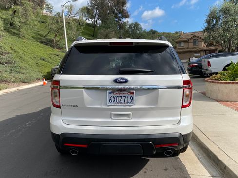 Used 2013 Ford Explorer Limited image 6