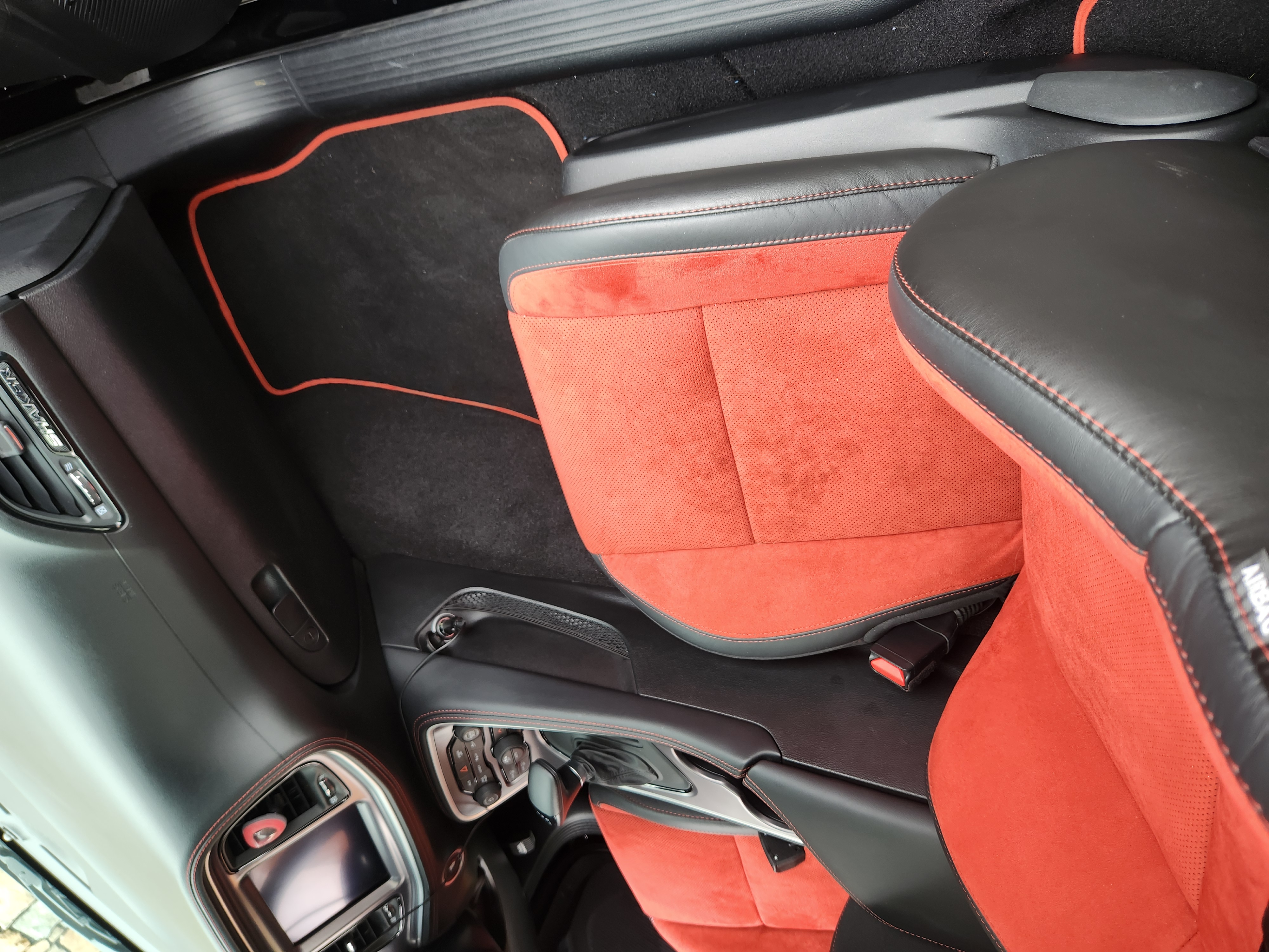 Used 2021 Dodge Challenger R/T Scat Pack RWD image 18