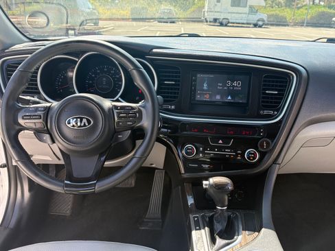 Used 2015 Kia Optima EX FWD image 10