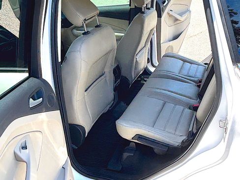 Used 2019 Ford Escape Titanium AWD/4WD image 15