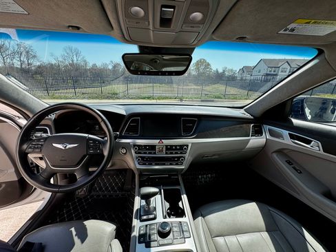 Used 2018 Genesis G80 5.0 Ultimate RWD image 22