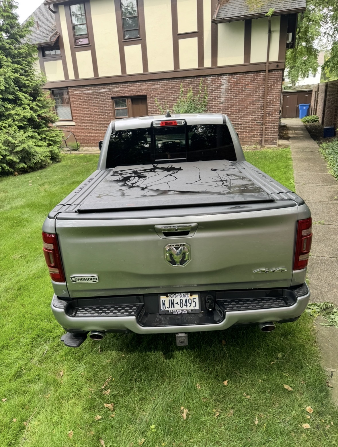 Used 2019 RAM 1500 Laramie Longhorn AWD/4WD image 5