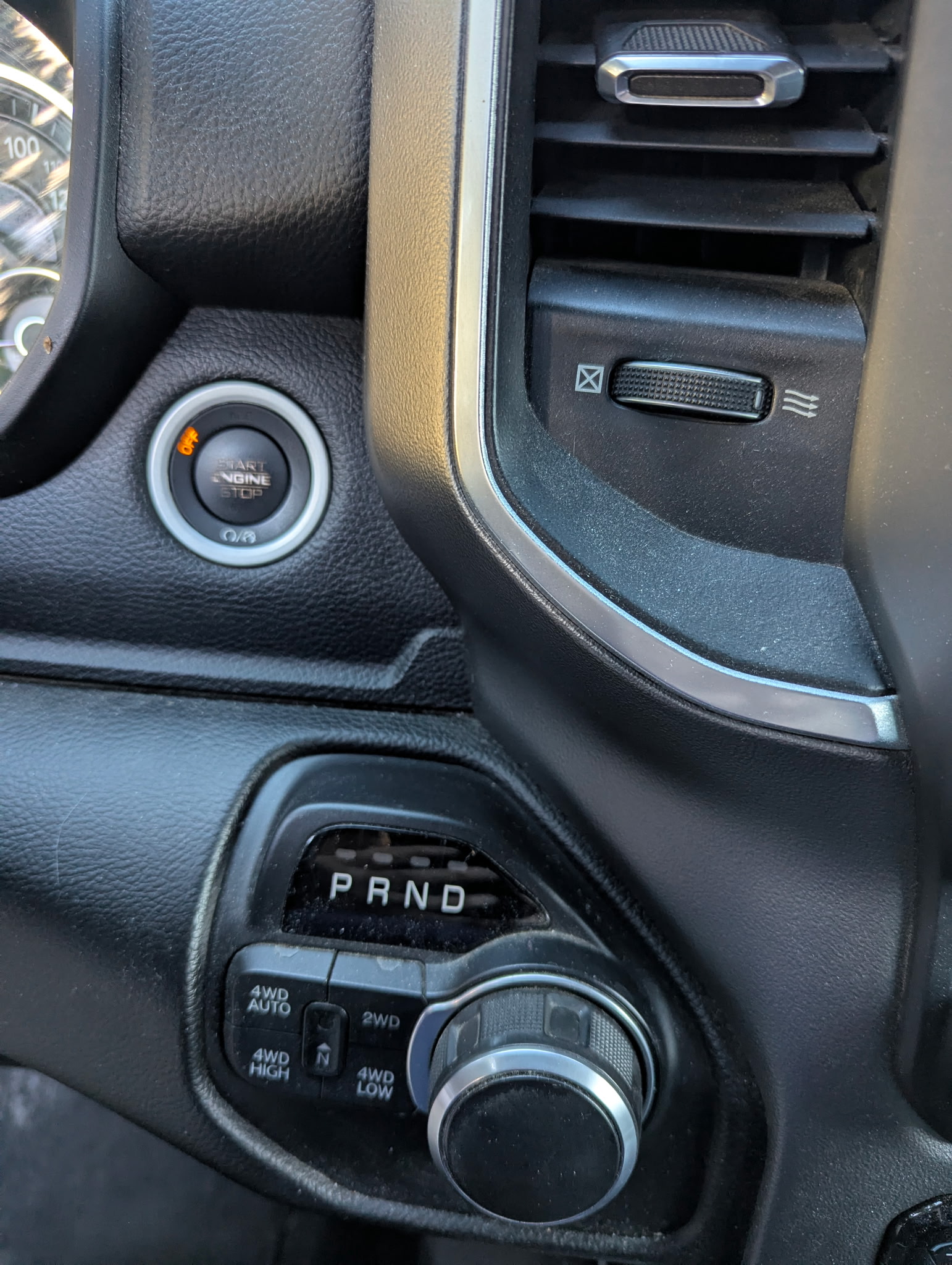 Used 2019 RAM 1500 Big Horn AWD/4WD image 10