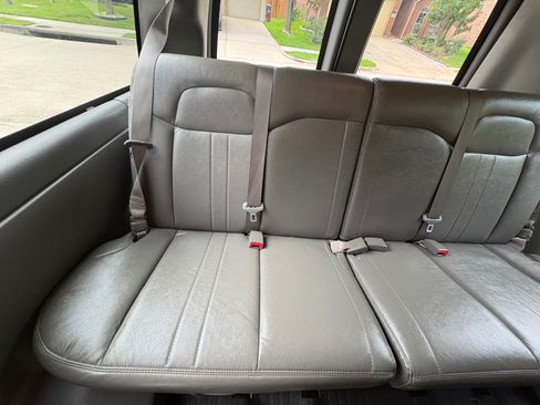 Used 2014 Chevrolet Express 3500 LS RWD image 14