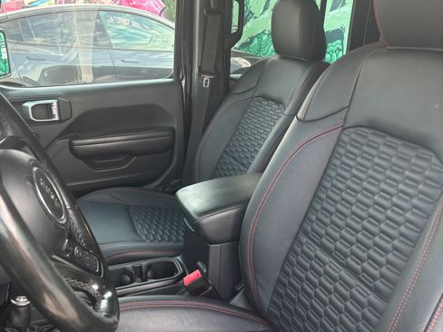 Used 2020 Jeep Wrangler Unlimited Sport S image 10