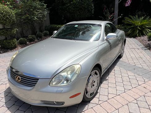 Used 2003 Lexus SC 430 Convertible image 1