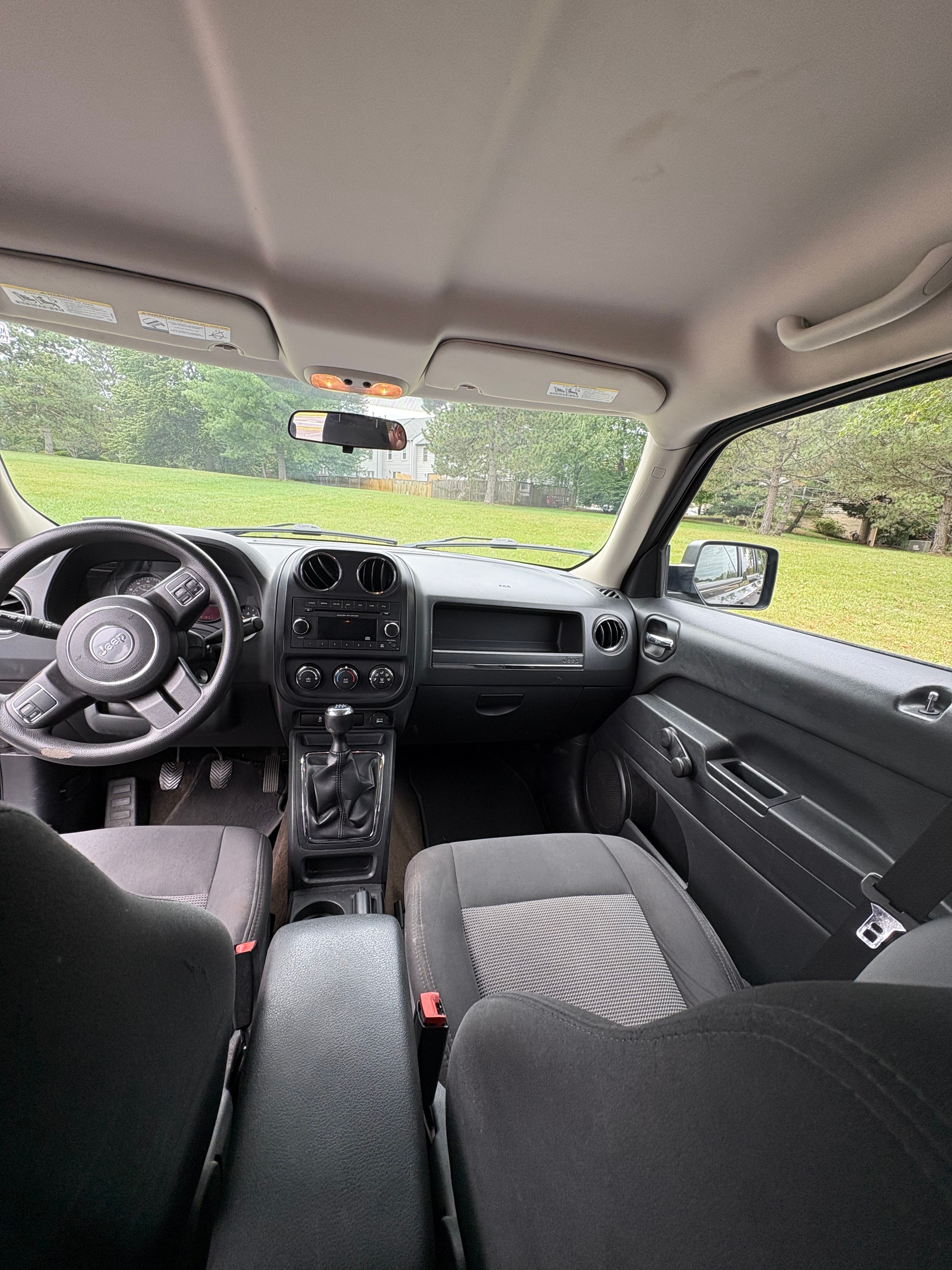 Used 2015 Jeep Patriot Sport FWD image 9