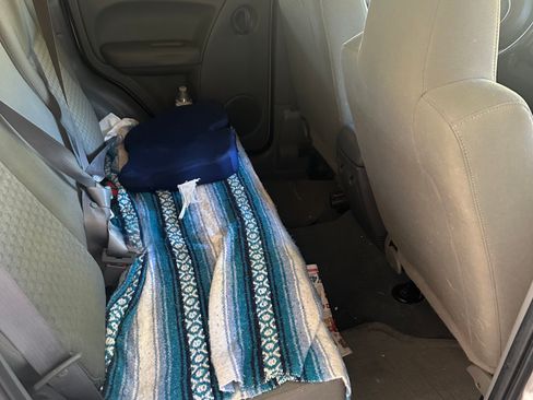 Used 2007 Jeep Liberty Sport image 4