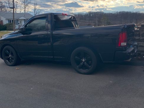 Used 2014 RAM 1500 Express image 4