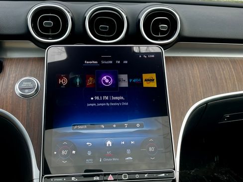 Used 2024 Mercedes-Benz C 300 C 300 4MATIC Sedan 4D image 13