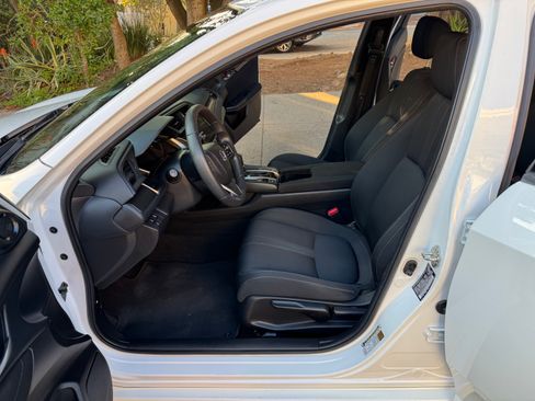 Used 2017 Honda Civic EX image 14