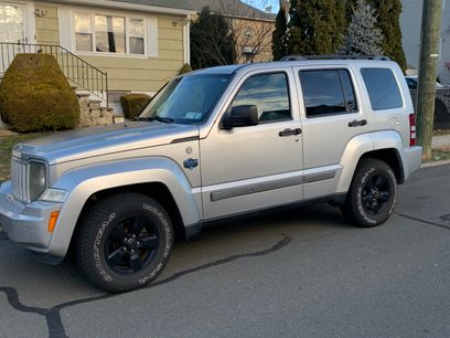 Used 2012 Jeep Liberty Arctic