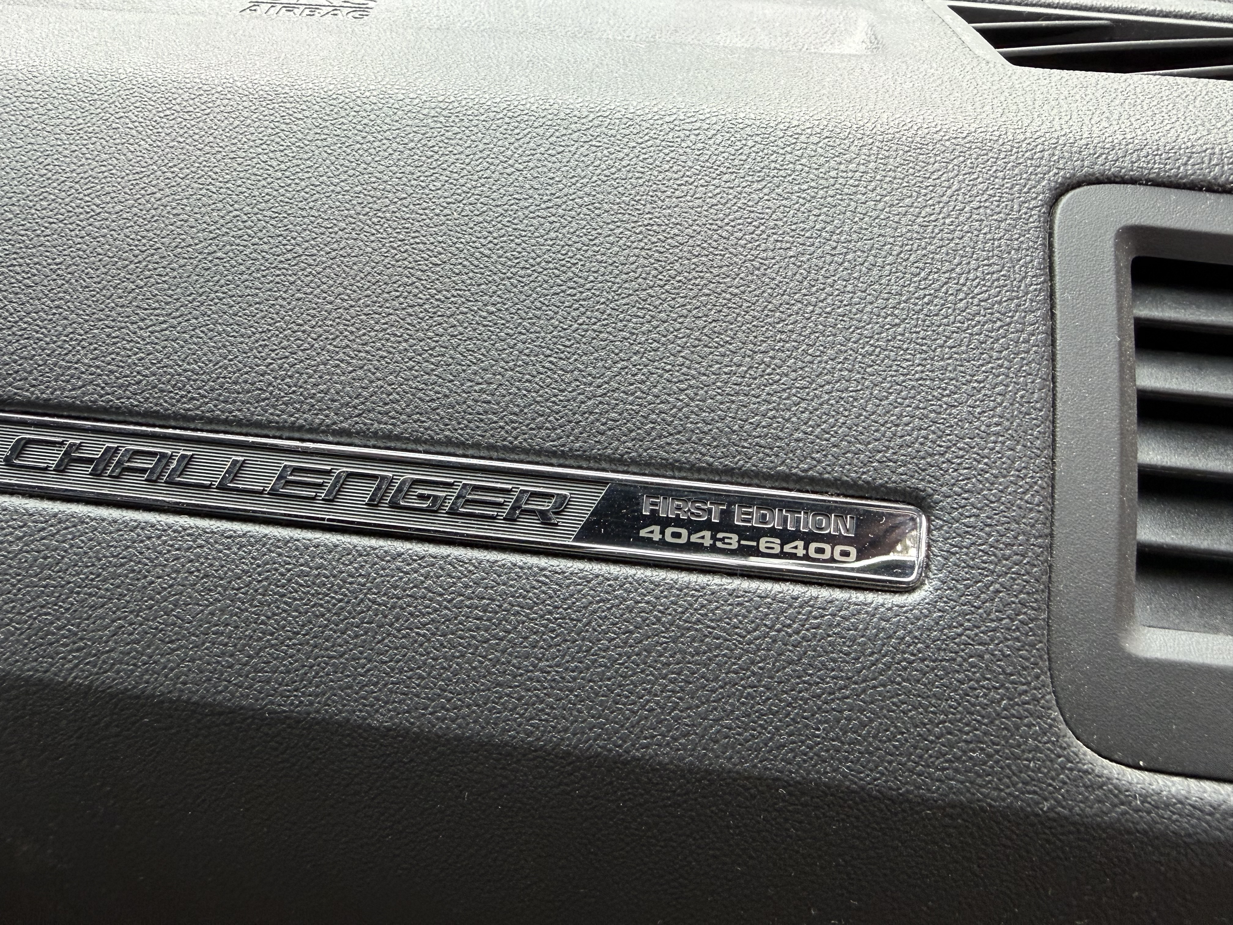 Used 2008 Dodge Challenger SRT8 RWD image 6