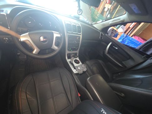 Used 2012 GMC Acadia SLT image 6