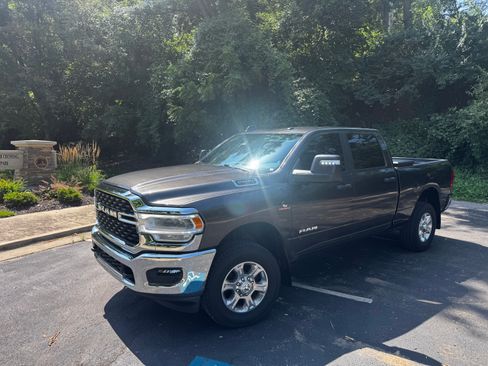 Used 2023 RAM 2500 Big Horn w/ Level B Equipment Group AWD/4WD image 1