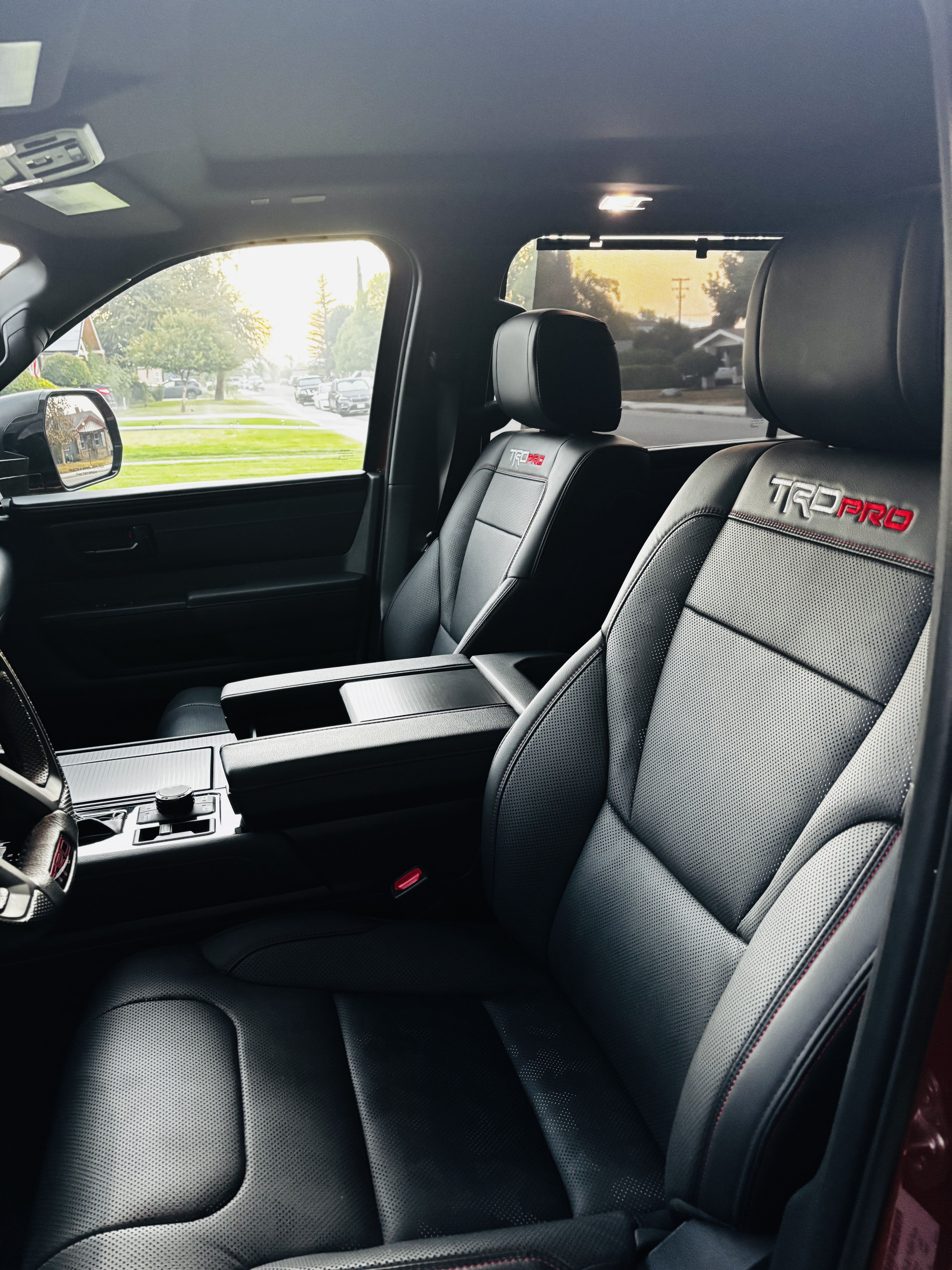 Used 2024 Toyota Sequoia TRD Pro AWD/4WD image 12