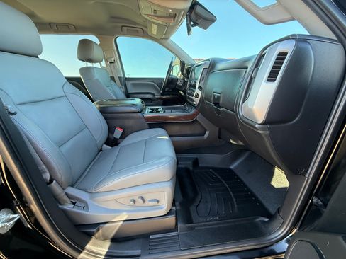 Used 2015 GMC Sierra 1500 SLT w/ SLT Crew Cab Value Package AWD/4WD image 21