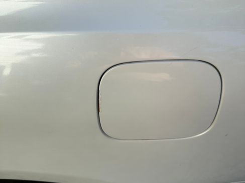Used 2010 Lexus ES 350 w/ Preferred Accessory Package FWD image 14