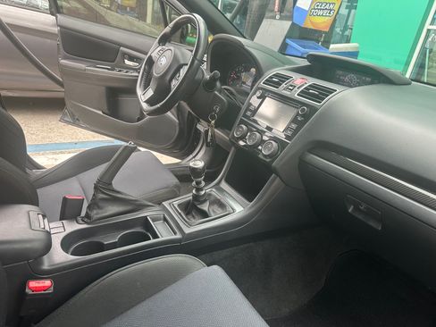 Used 2018 Subaru WRX image 4