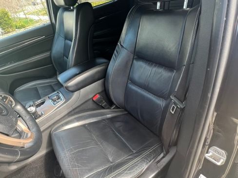 Used 2014 Jeep Grand Cherokee Limited image 14