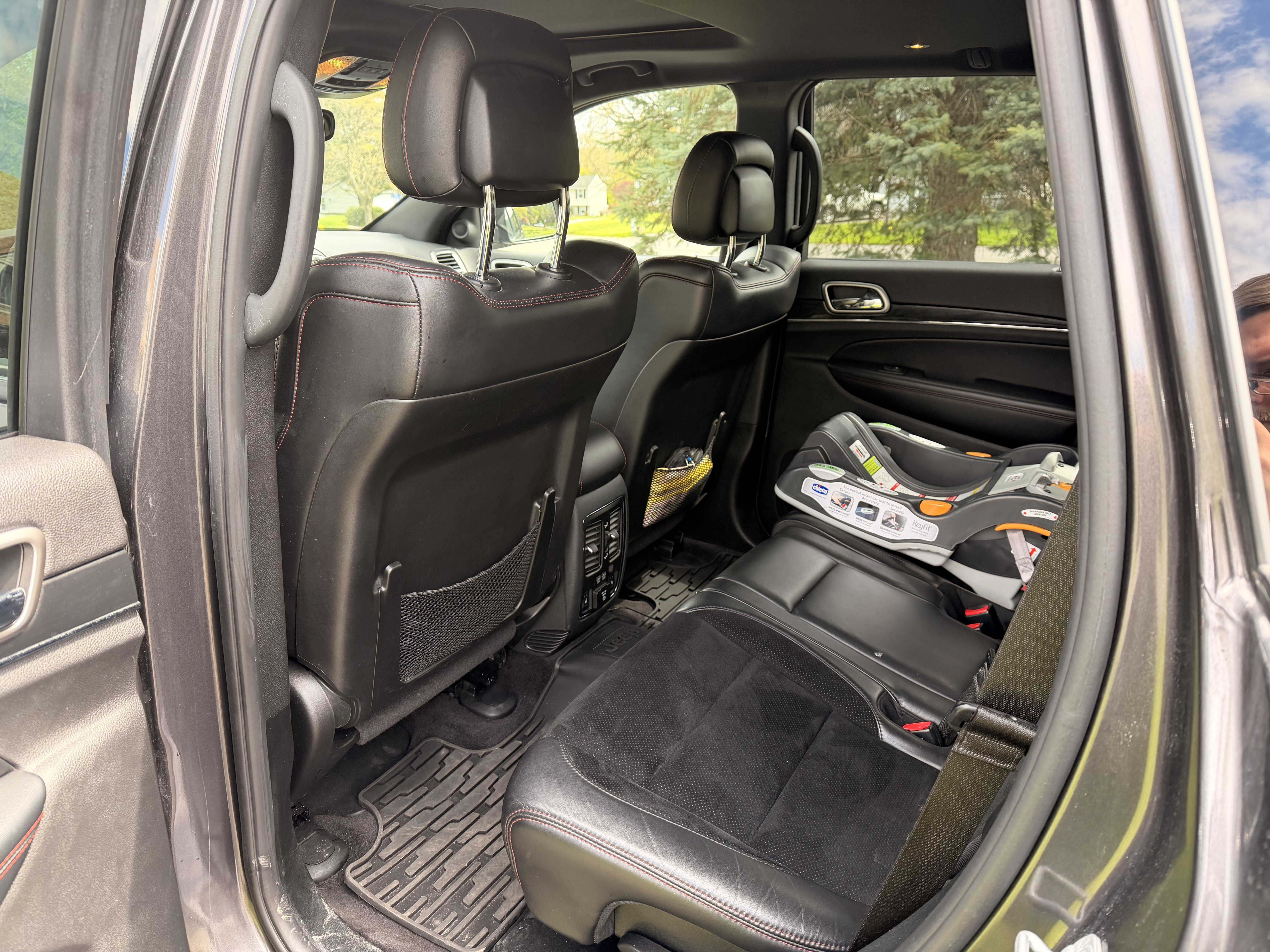 Used 2017 Jeep Grand Cherokee Trailhawk AWD/4WD image 12