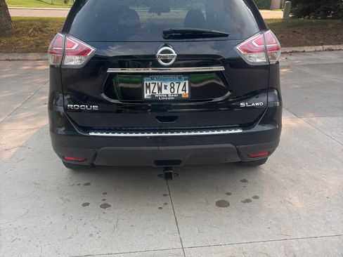 Used 2015 Nissan Rogue SL w/ SL Premium Package AWD/4WD image 4