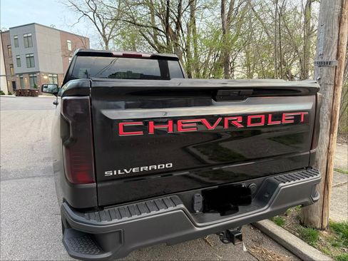 Used 2020 Chevrolet Silverado 1500 W/T w/ WT Value Package image 8